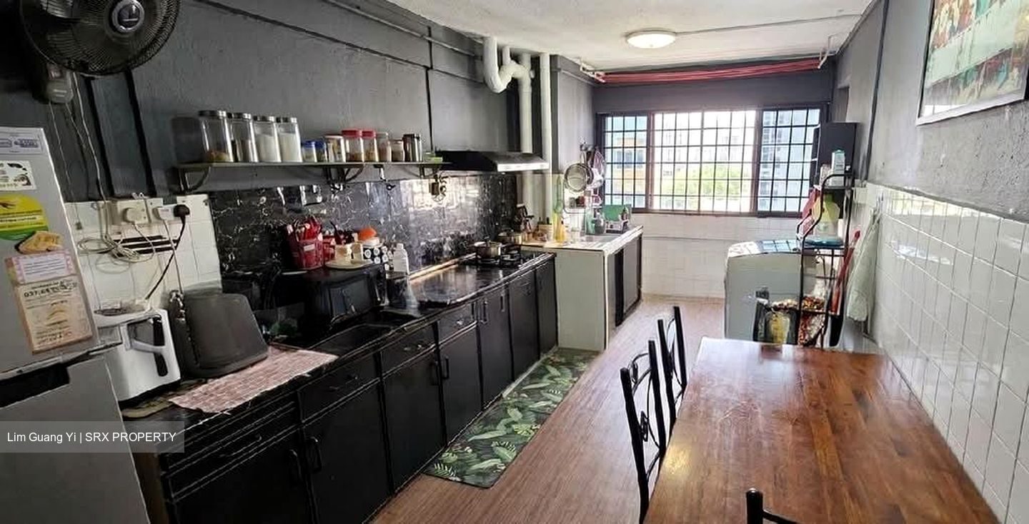 Blk 219 Bukit Batok Street 21 (Bukit Batok), HDB 3 Rooms #596339641